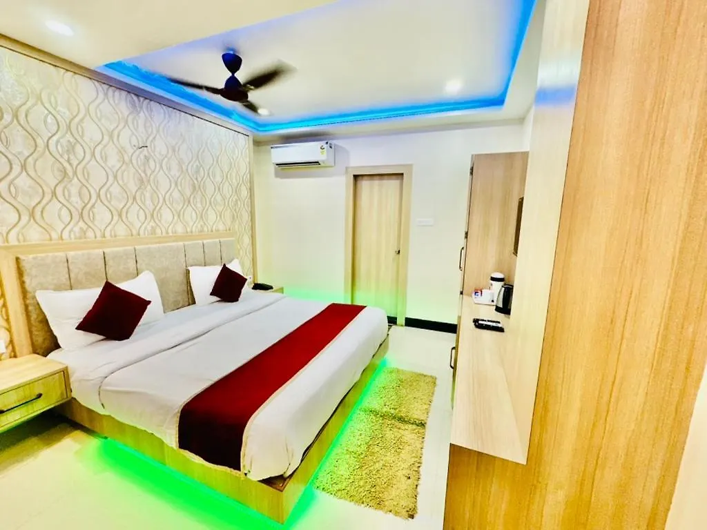 Hotel Shankara Residency Varanasi 3*,